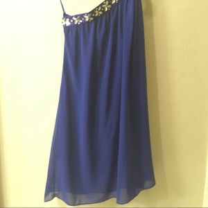 One shoulder blue dress